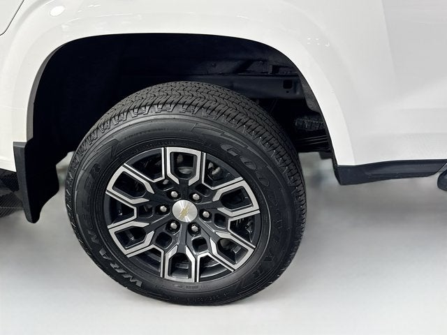2024 Chevrolet Colorado 4WD LT