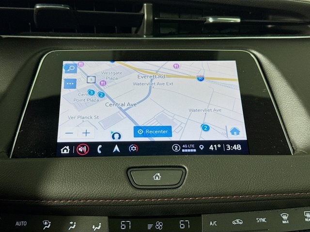 2022 Cadillac XT4 AWD Sport