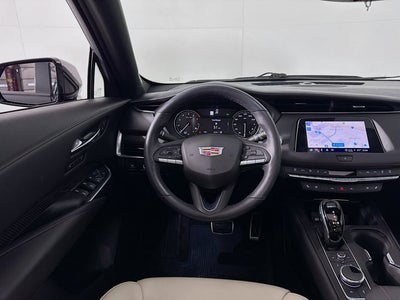 2022 Cadillac XT4 AWD Sport