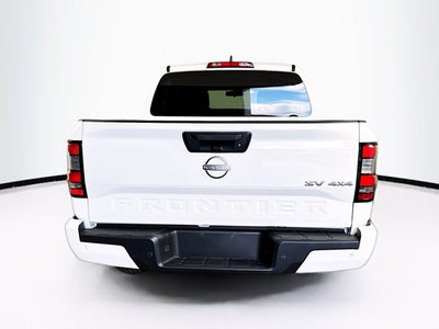 2024 Nissan Frontier SV