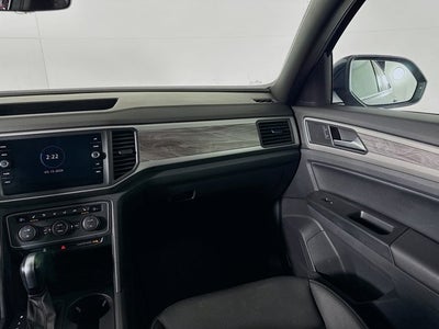 2020 Volkswagen Atlas Cross Sport 2.0T SE w/Technology