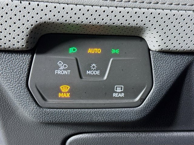 2024 Volkswagen Atlas 2.0T Peak Edition SEL