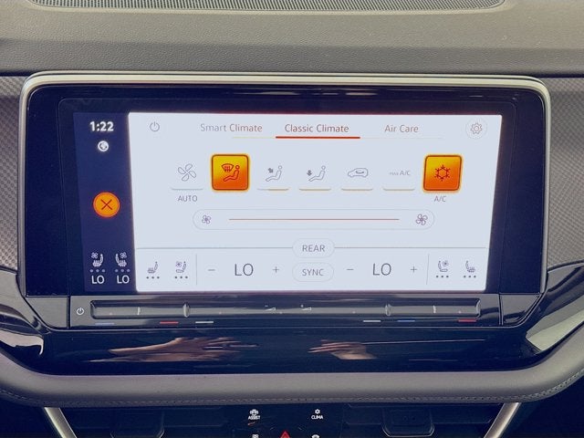 2024 Volkswagen Atlas 2.0T Peak Edition SEL