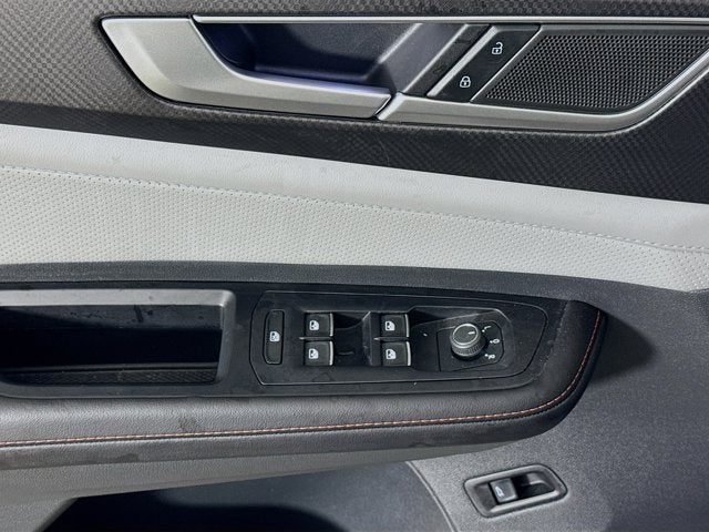 2024 Volkswagen Atlas 2.0T Peak Edition SEL