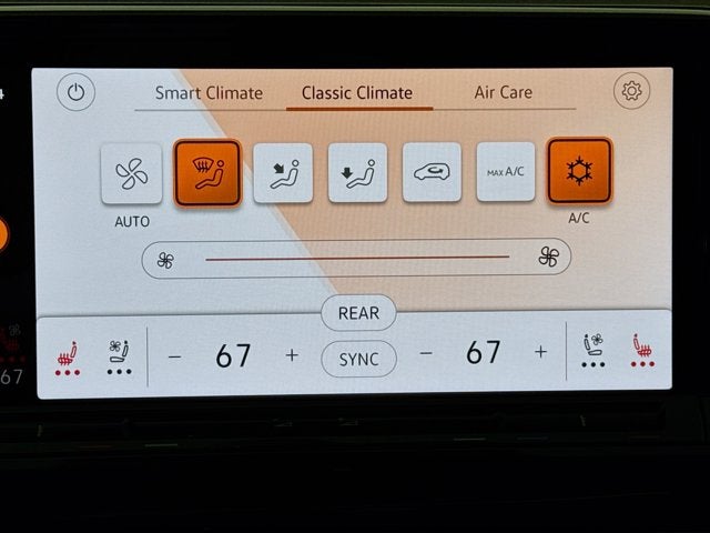 2024 Volkswagen Atlas 2.0T Peak Edition SEL