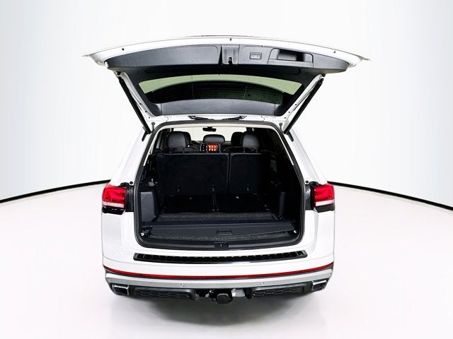 2024 Volkswagen Atlas 2.0T Peak Edition SEL