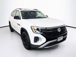 2024 Volkswagen Atlas 2.0T Peak Edition SEL