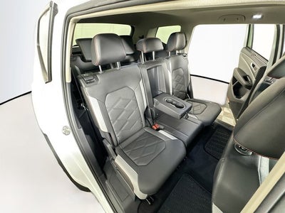 2024 Volkswagen Atlas 2.0T Peak Edition SEL