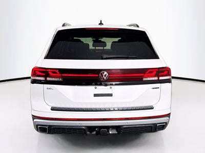 2024 Volkswagen Atlas 2.0T Peak Edition SEL