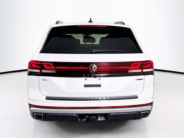 2024 Volkswagen Atlas 2.0T Peak Edition SEL