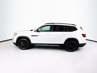 2024 Volkswagen Atlas 2.0T Peak Edition SEL