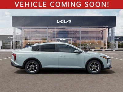2026 Kia K4 LXS