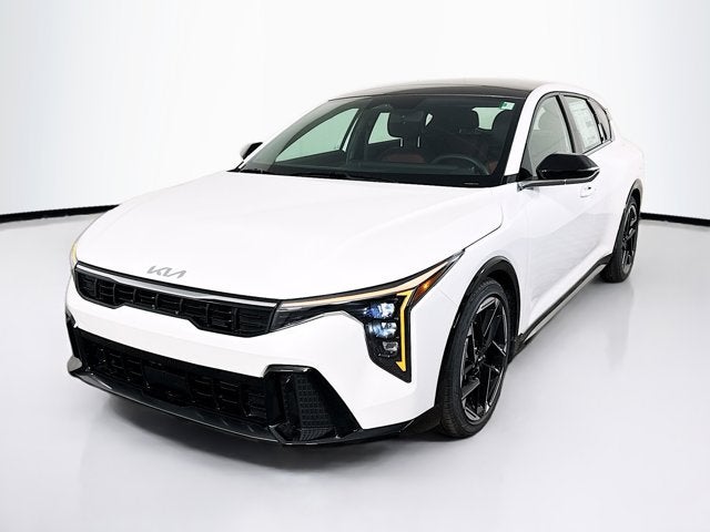 2026 Kia K4 GT-Line AT Hatchback's photo