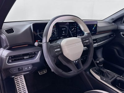 2025 Kia K4 GT-Line Turbo