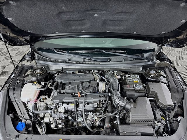 2025 Kia K4 GT-Line Turbo