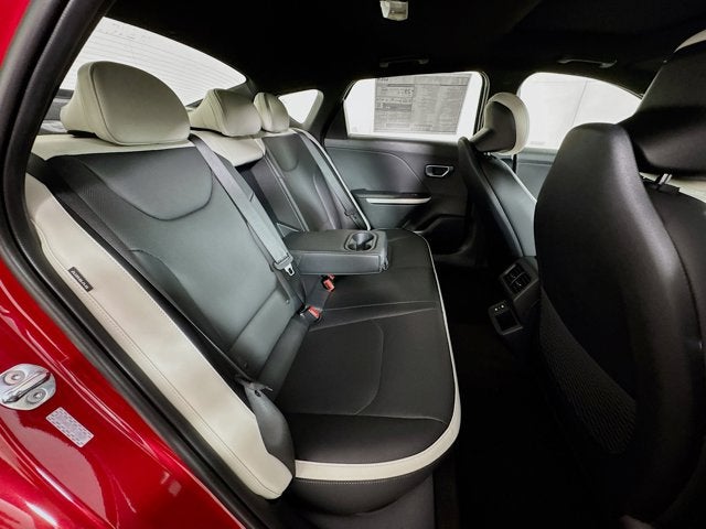 2025 Kia K4 GT-Line Turbo