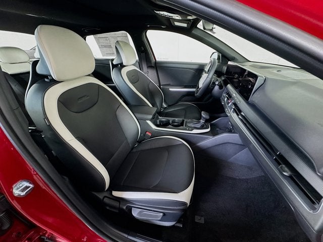 2025 Kia K4 GT-Line Turbo