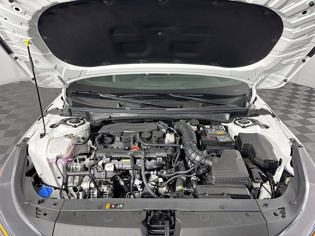 2025 Kia K4 GT-Line Turbo