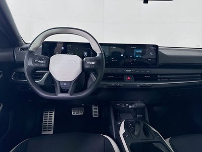 2025 Kia K4 GT-Line Turbo