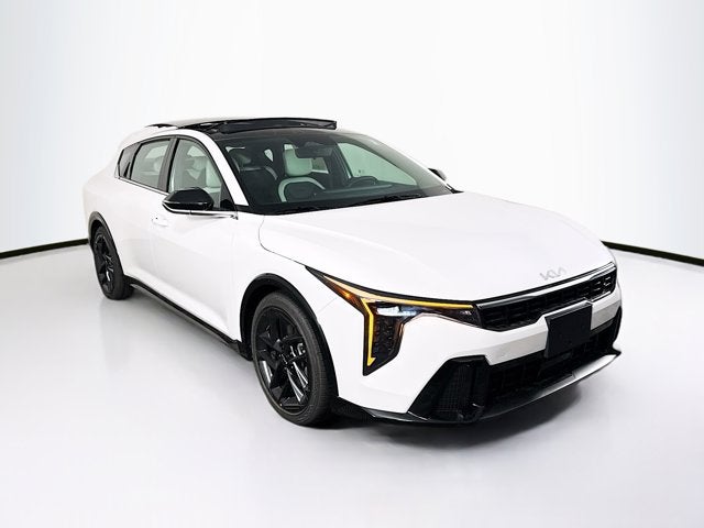 2025 Kia K4 GT-Line Turbo