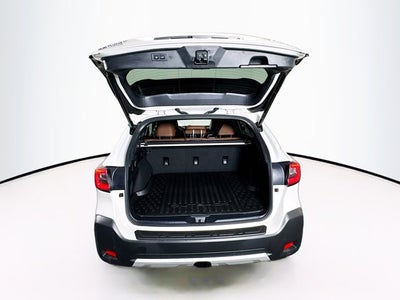 2023 Subaru Outback Touring