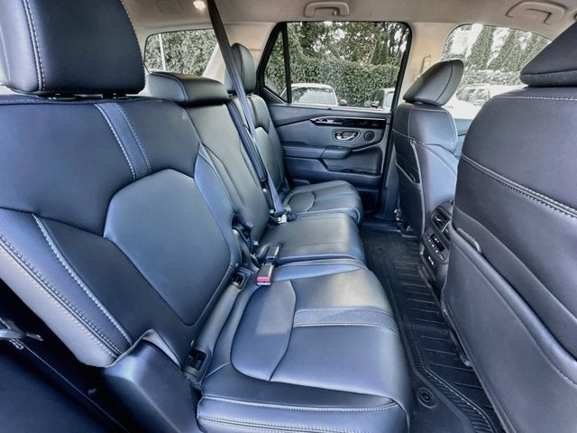 2023 Honda Pilot EX-L 8 Passenger