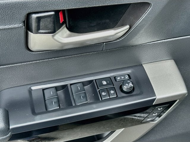 2025 Toyota Tundra 4WD SR5