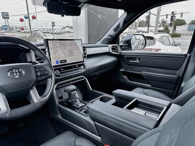 2025 Toyota Tundra 4WD SR5