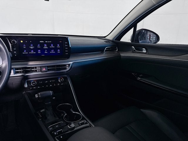 2023 Kia K5 EX