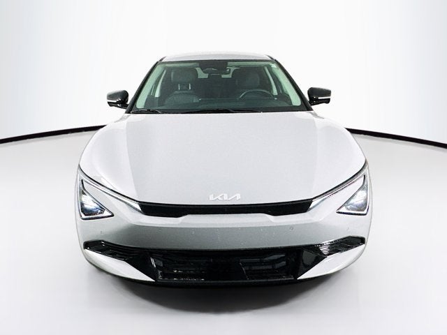 2025 Kia EV6 Wind