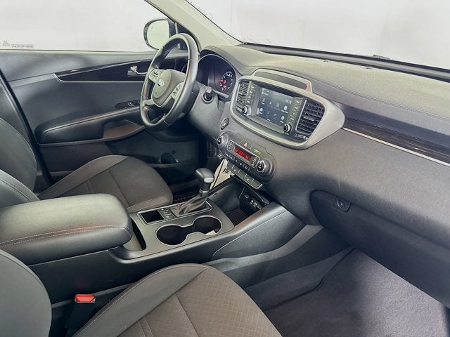 2020 Kia Sorento S V6