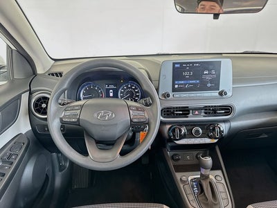 2023 Hyundai Kona SE