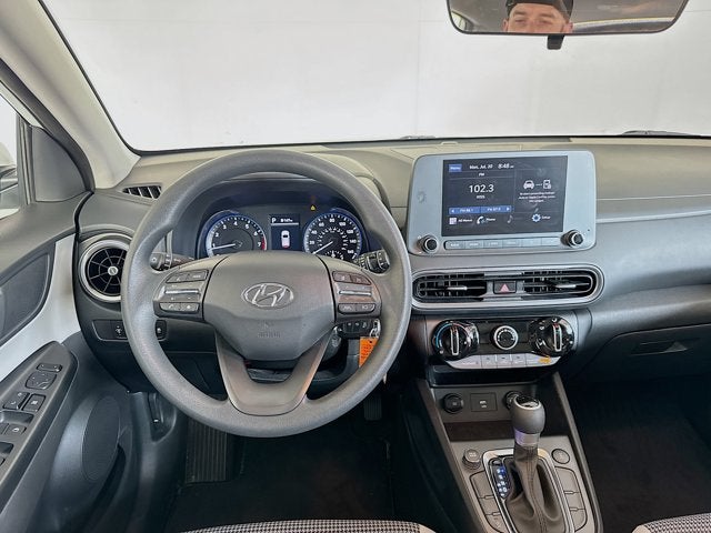 2023 Hyundai Kona SE