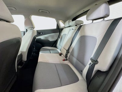 2023 Hyundai Kona SE