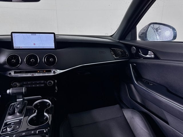 2023 Kia Stinger GT-Line