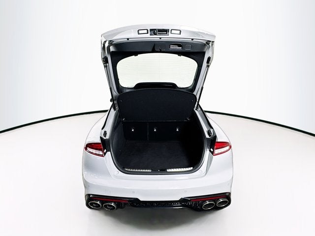 2023 Kia Stinger GT-Line