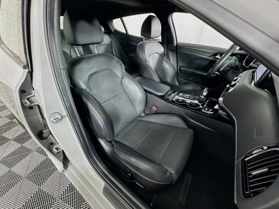 2023 Kia Stinger GT-Line