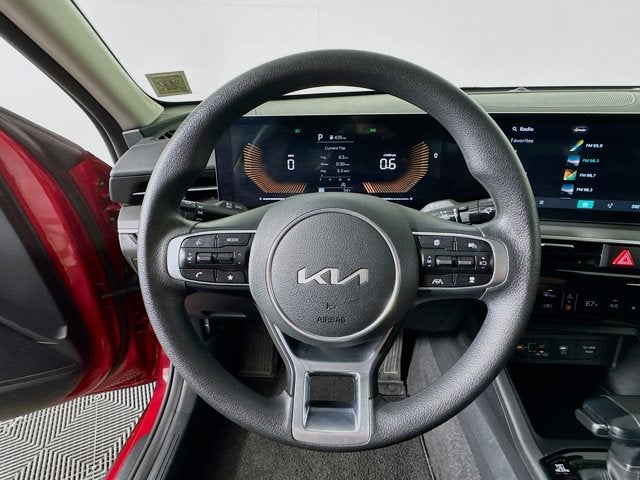 2025 Kia K5 LXS
