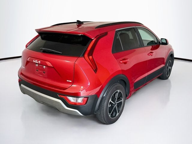 2024 Kia Niro LX