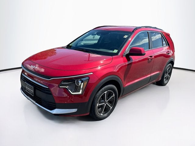 2023 Kia Niro LX