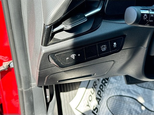 2023 Kia Niro LX
