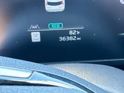 2023 Kia Niro LX