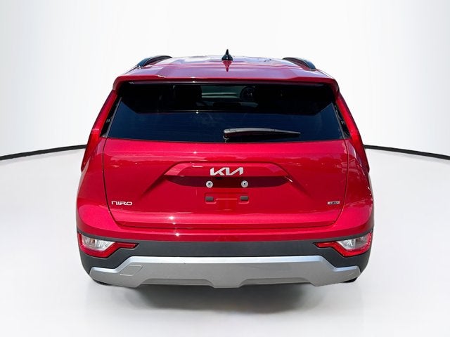 2023 Kia Niro LX