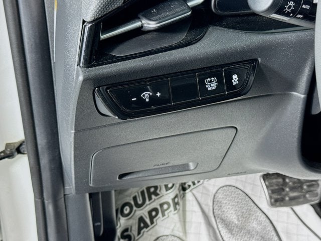 2023 Kia Niro EX Touring