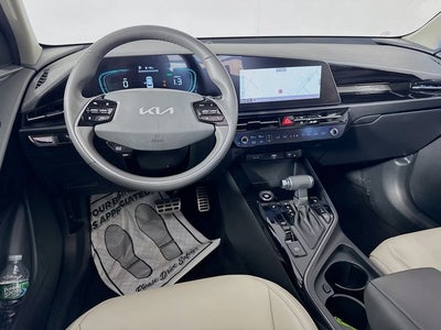 2023 Kia Niro EX Touring