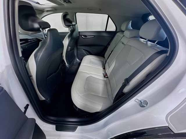 2023 Kia Niro EX Touring