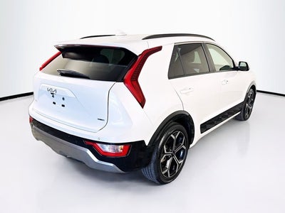 2023 Kia Niro EX Touring