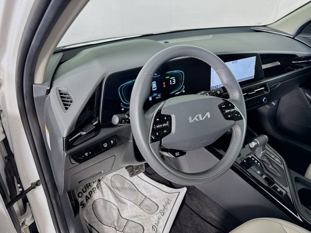 2023 Kia Niro EX Touring