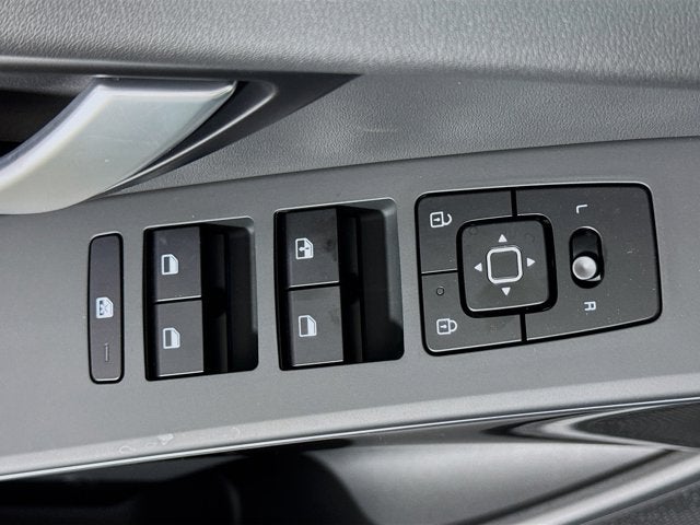 2025 Kia Niro Plug-In Hybrid EX