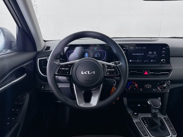 2025 Kia Seltos LX